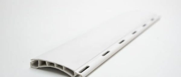 Persiana modelo mini (3,80 kg.m/2)